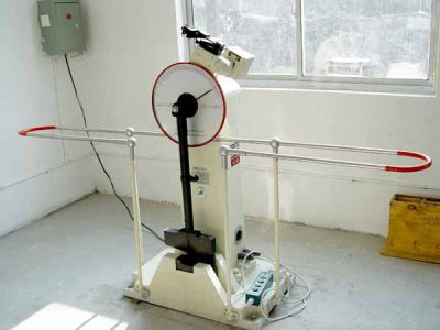 擺錘式?jīng)_擊實(shí)驗(yàn)機(jī)